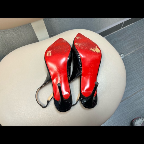 Christian Louboutin "Kate" pump in patent calf leather - Picture 7 of 13